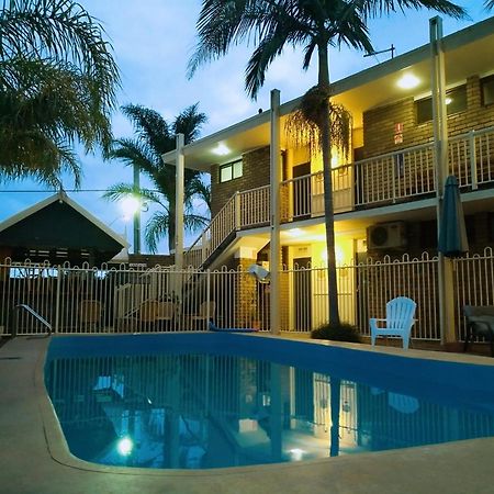 Abel Tasman Waterfront Motel Лейкс-Ентранс Екстер'єр фото