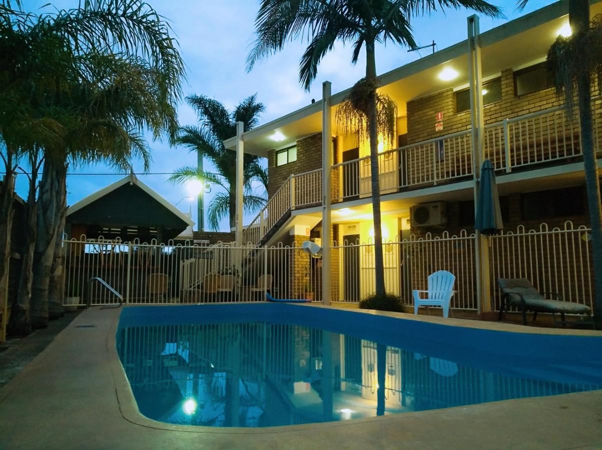 Abel Tasman Waterfront Motel Лейкс-Ентранс Екстер'єр фото