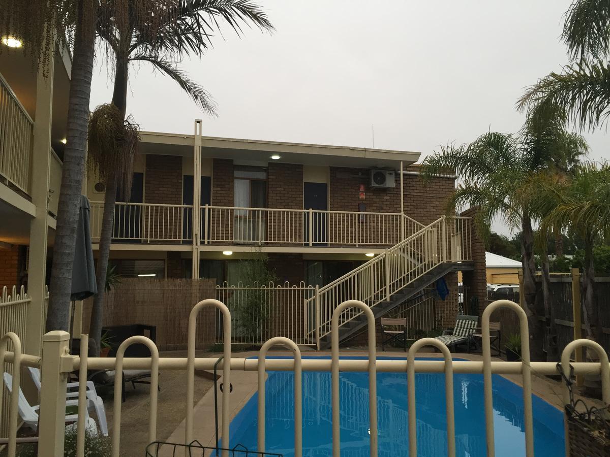 Abel Tasman Waterfront Motel Лейкс-Ентранс Екстер'єр фото