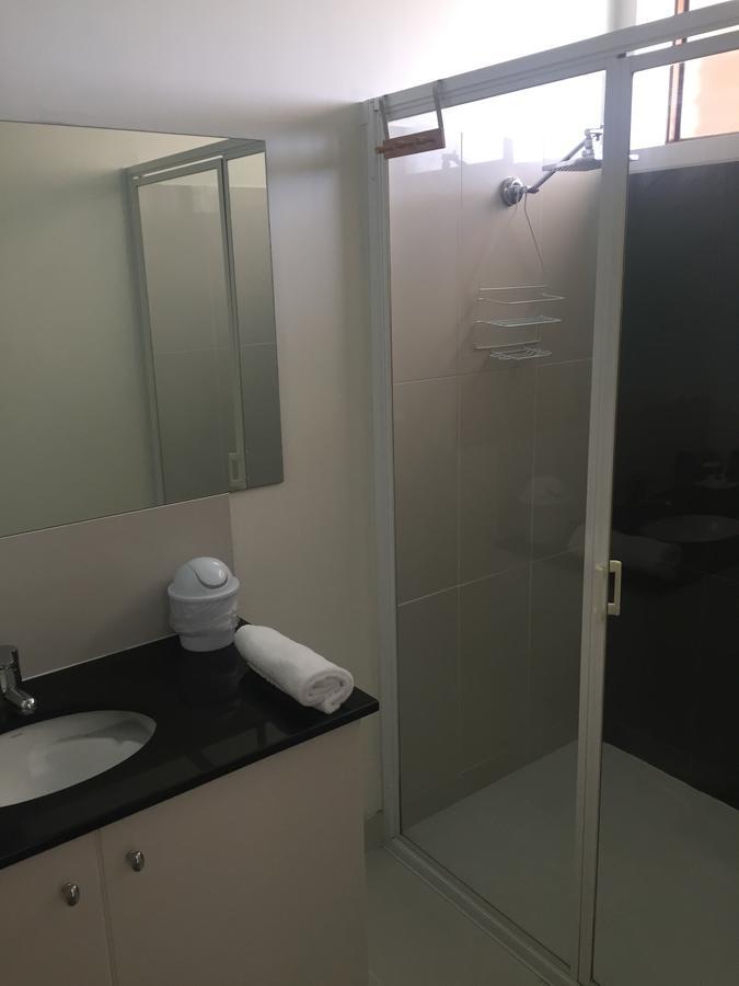 Abel Tasman Waterfront Motel Лейкс-Ентранс Екстер'єр фото