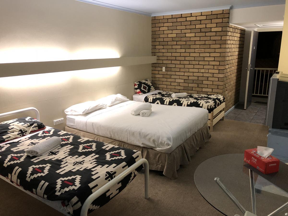 Abel Tasman Waterfront Motel Лейкс-Ентранс Екстер'єр фото